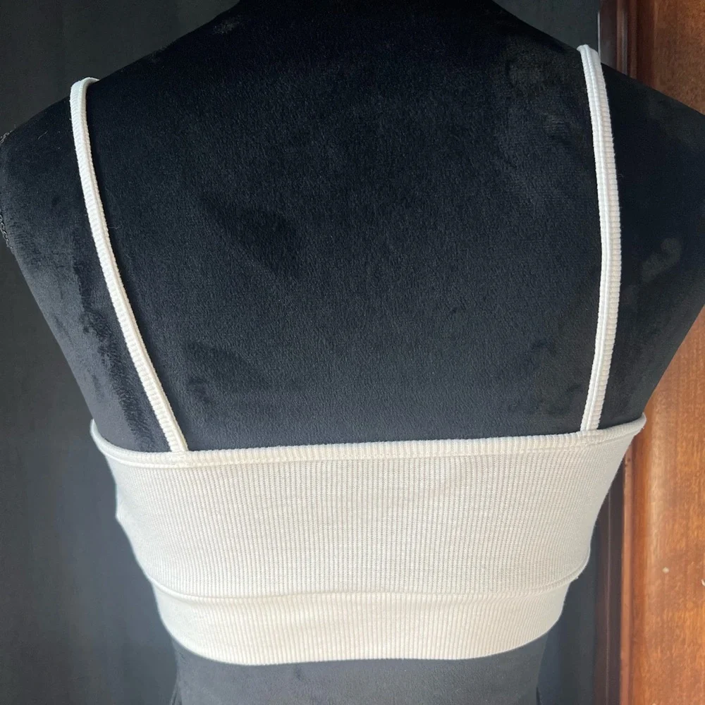🌻SHEIN unpadded bra- ANGEL. Size XS🌻 - Picture 3 of 4